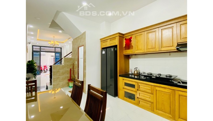 Bán nhà Nguyễn Văn Khối, Gò Vấp. Hẻm ÔTô - 45m2 - 4Tầng - Đẹp Lung Linh. Chỉ Với 6.1tỷ